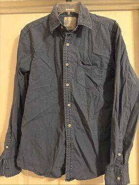 American Eagle Outfitters Blue Long-Sleeve Casual Button-Down Shirt